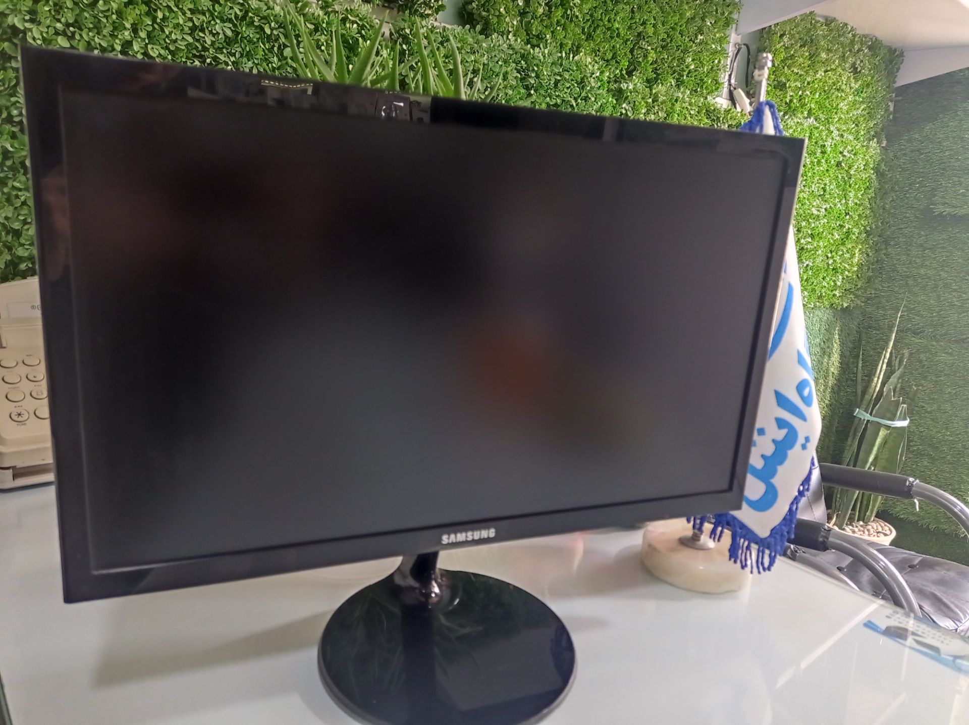 مانیتور سامسونگ مدل LS19F355HN سایز 19 اینچ  استوک