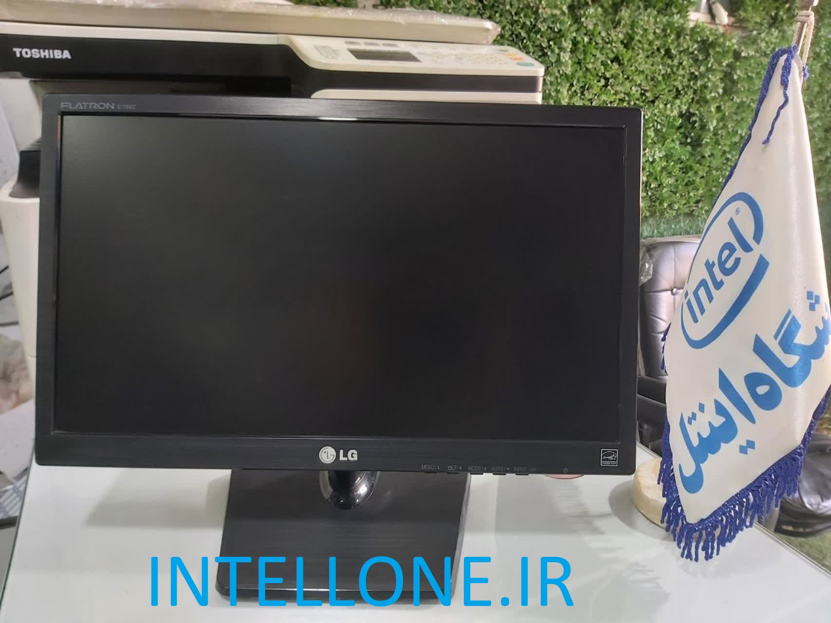 مانیتور استوک 19 اینچ LG E1942 LED